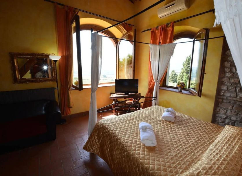 Bedroom Photo