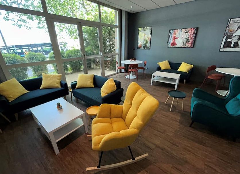 Lounge Photo