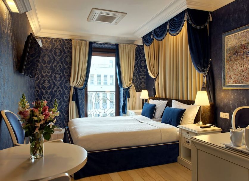 Bedroom Photo