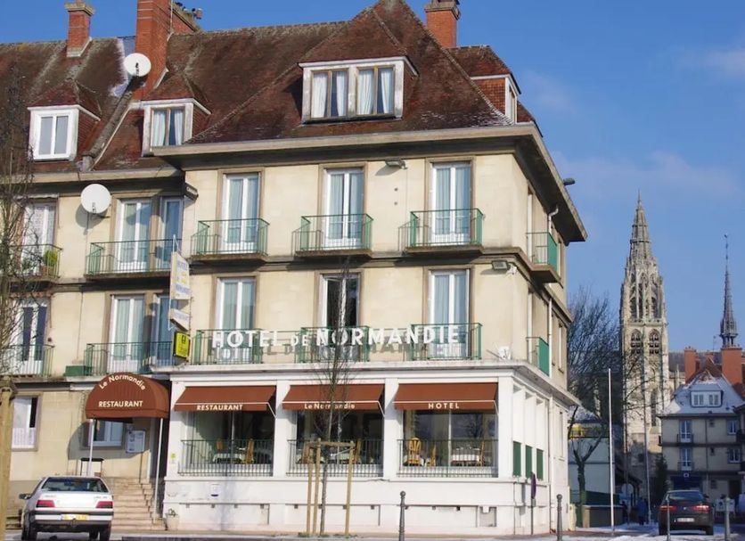 Building Photo