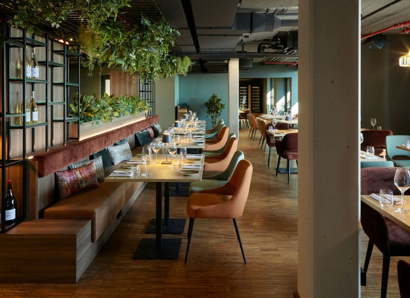 Restaurant Photo