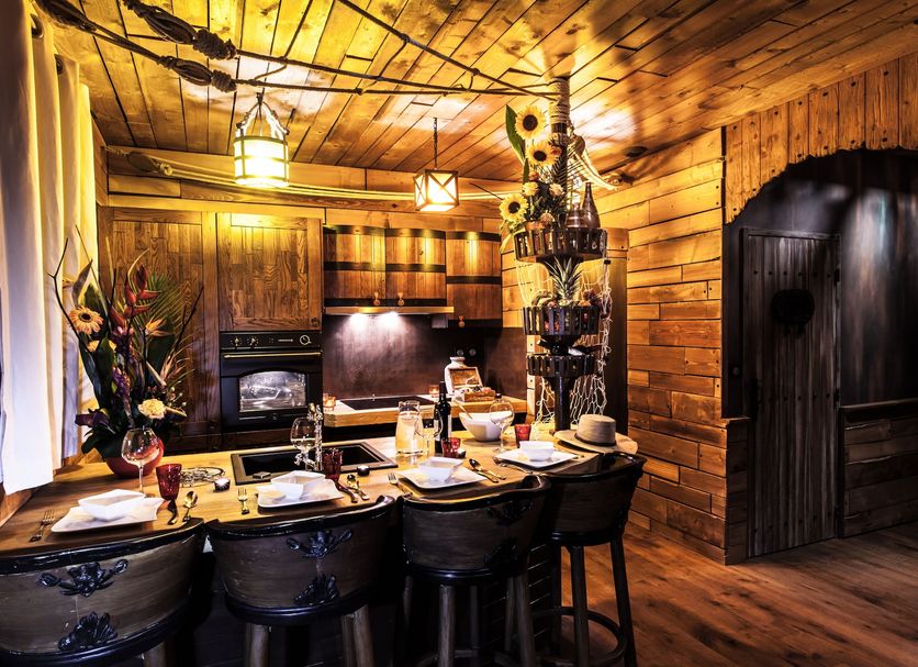 Dining room Photo