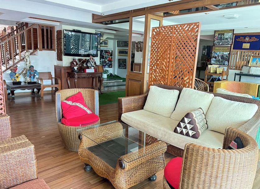 Lounge Photo