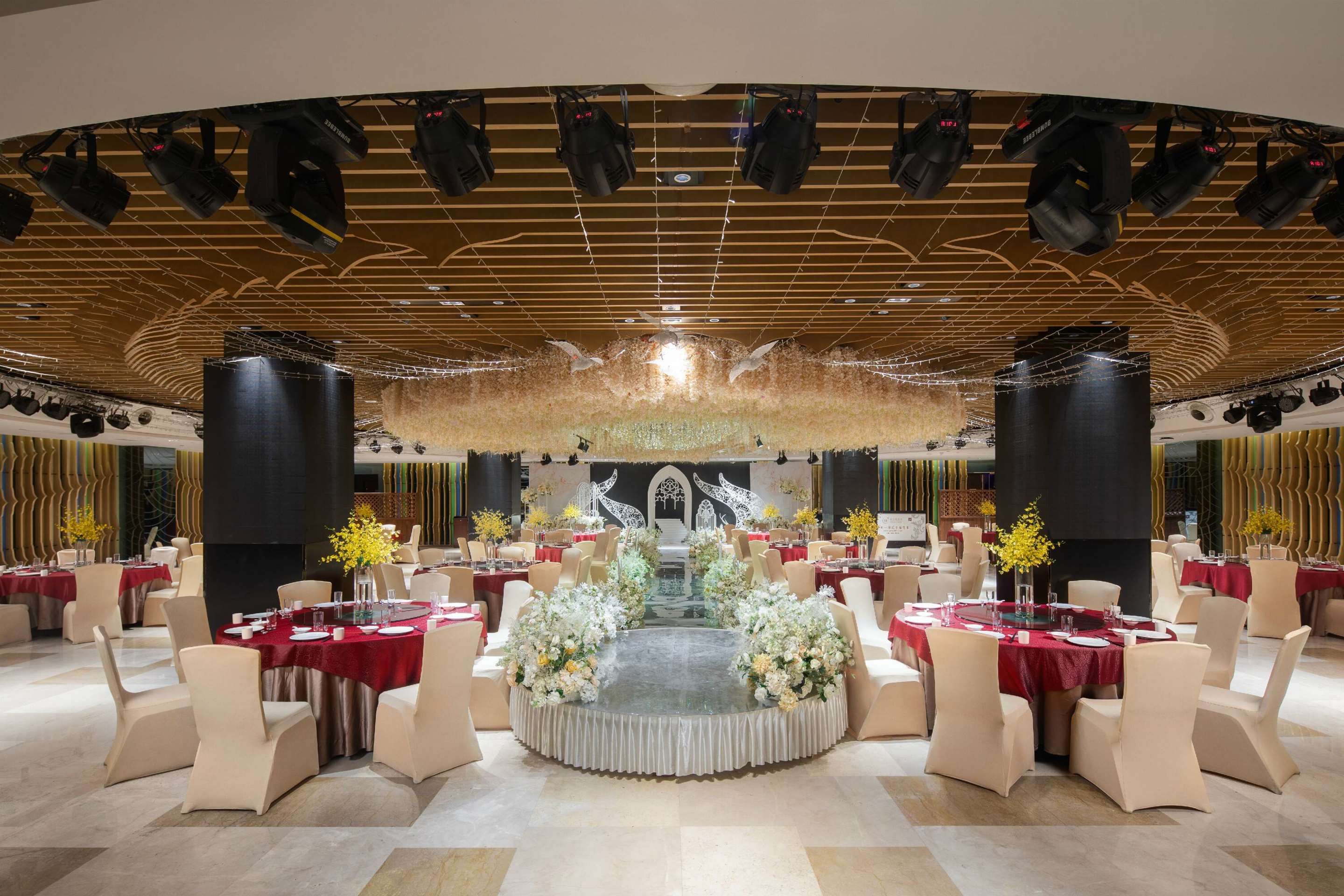 Banquet hall