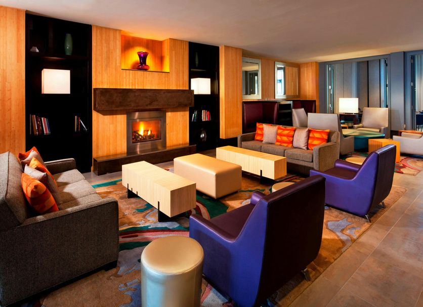 Lounge Photo