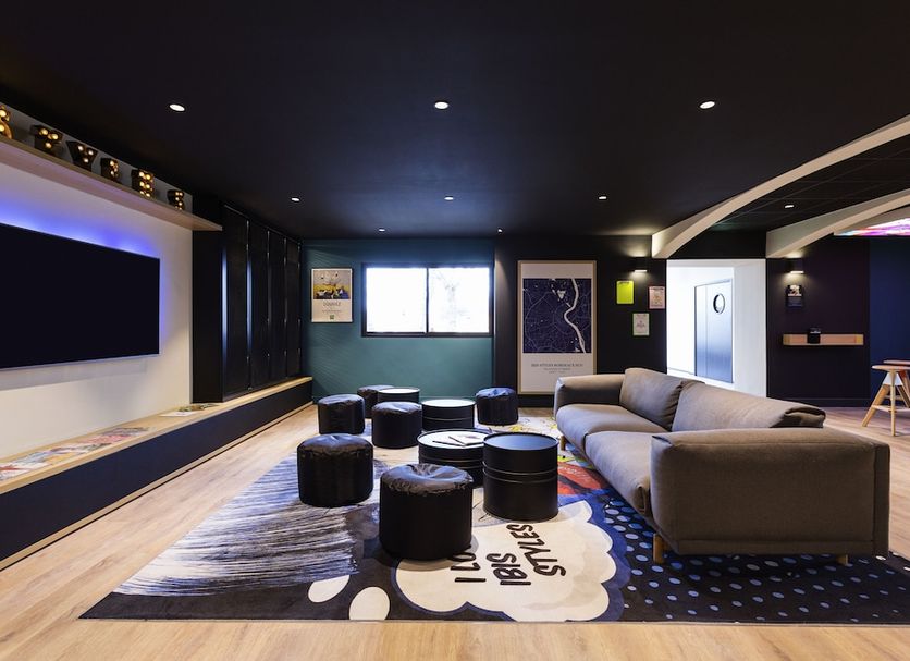 Lounge Photo