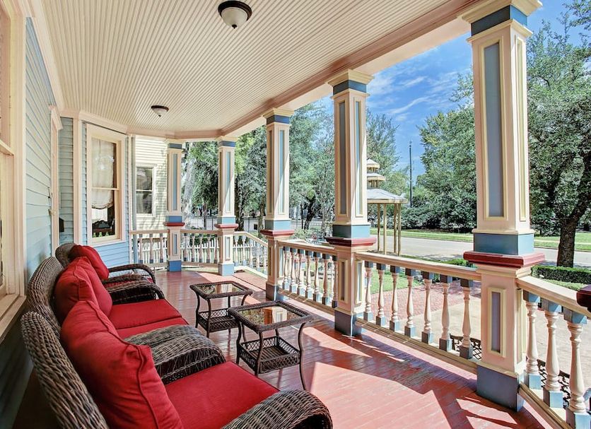 Balcony Photo