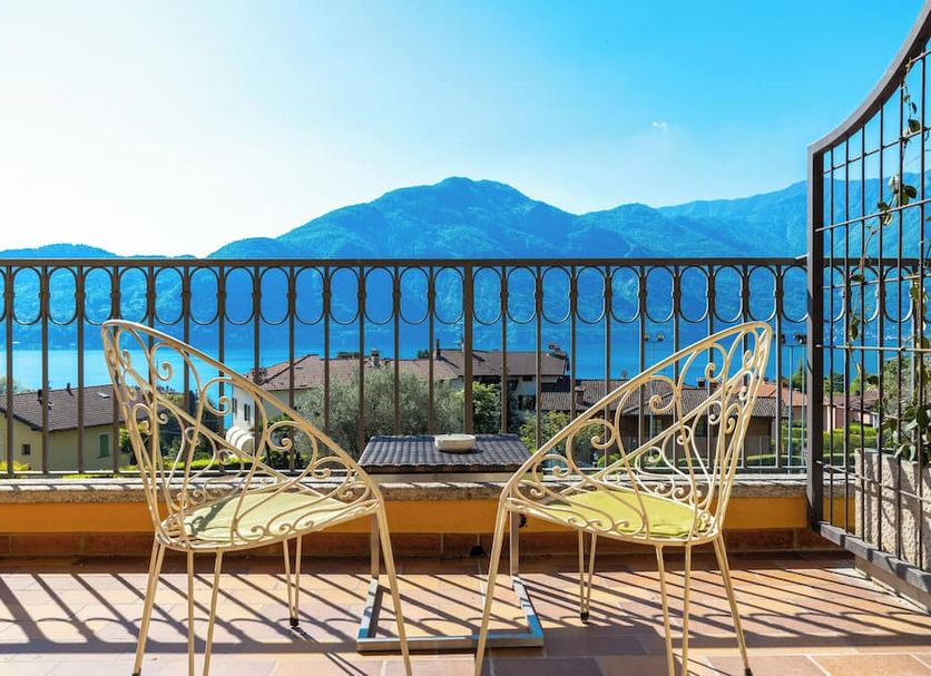 Balcony Photo