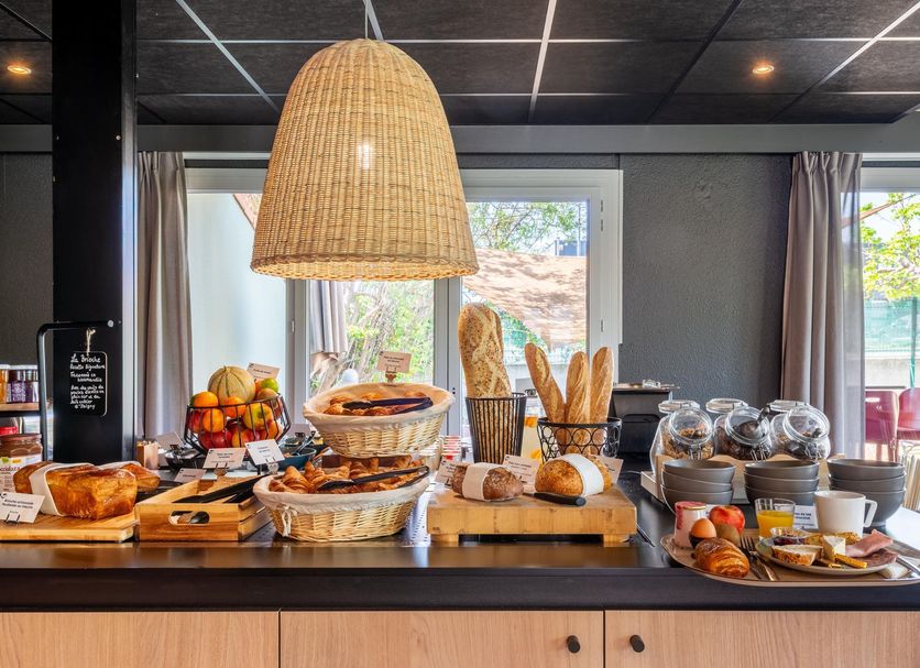 Dining room Photo