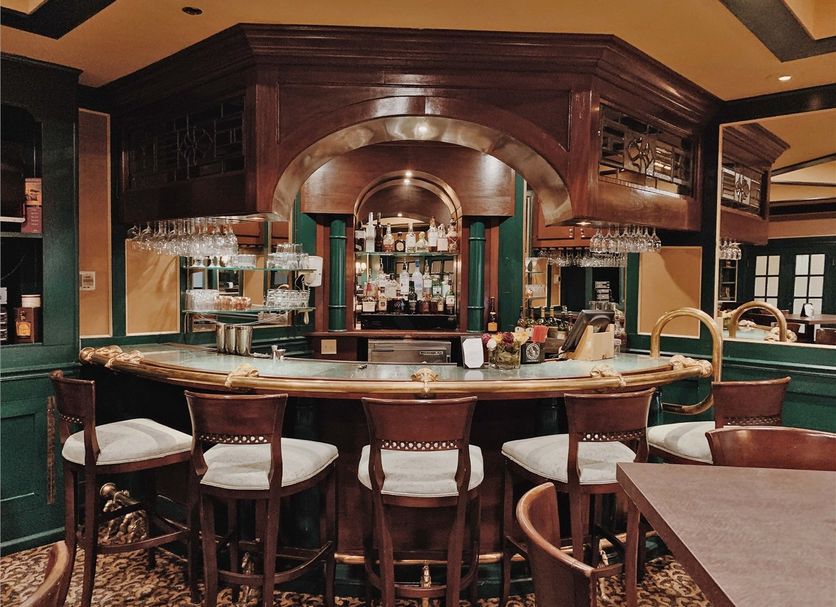 Bar Photo
