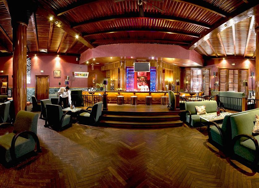 Bar Photo